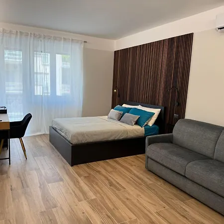Luxury Av Vaticano Рим
